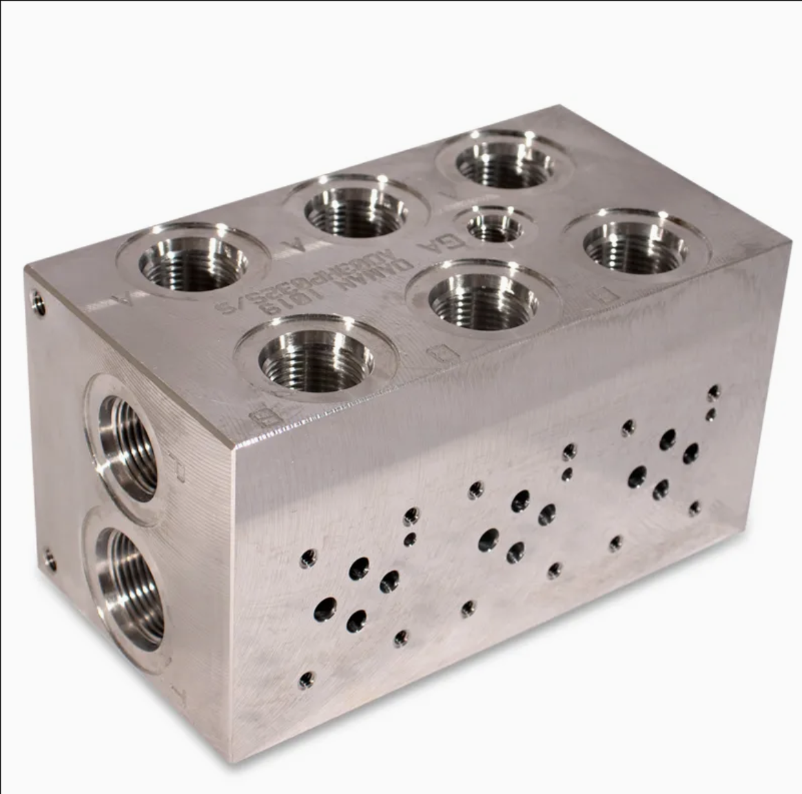 How Hydraulic Manifolds Reduce Leakage Points